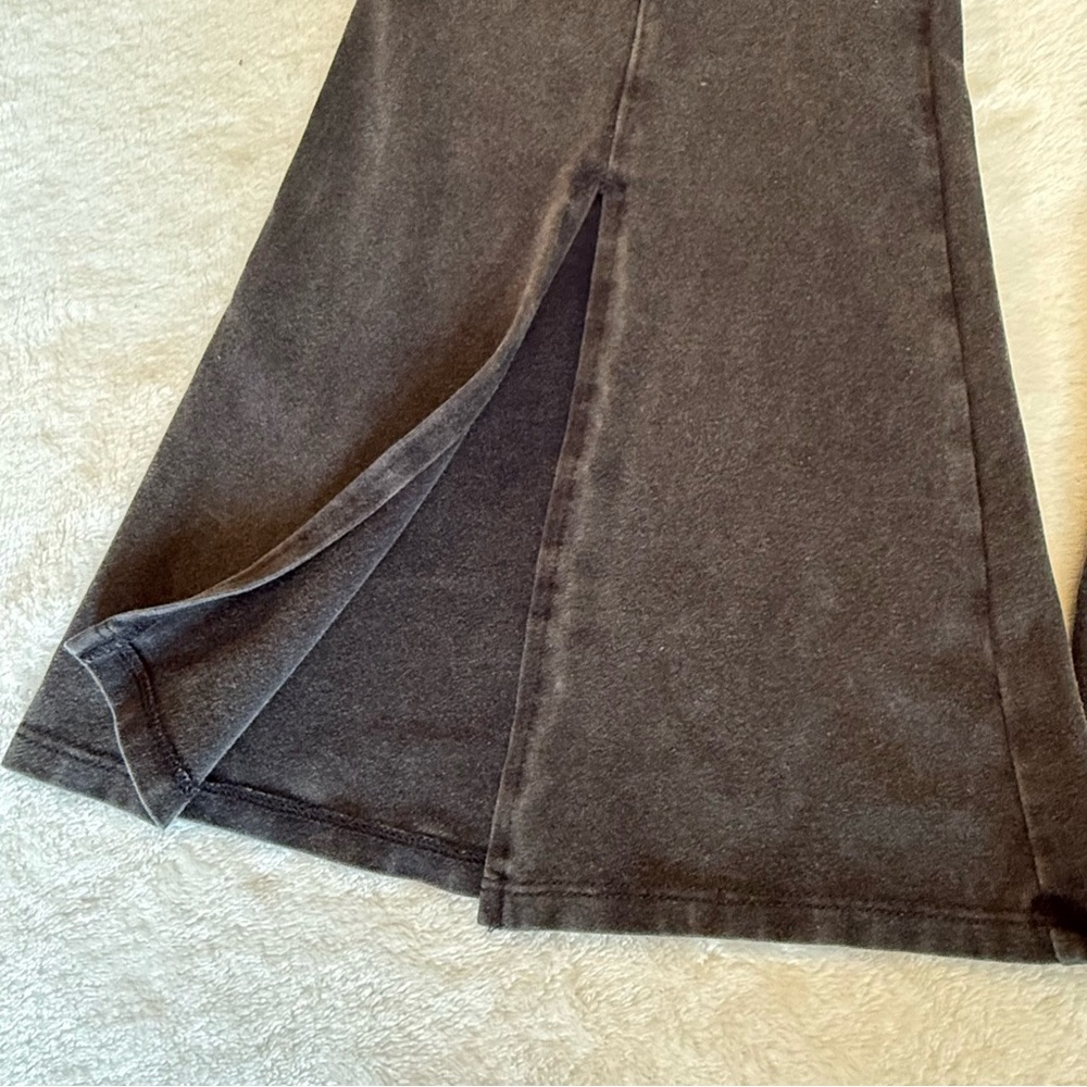 NWOT! Arizona flared split bottom pants - size medium - Picture 2 of 8
